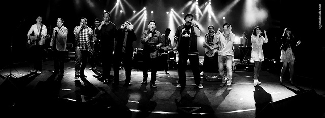 Nosso Deus é Poderoso – Adoração & Adoradores (God Is Able)