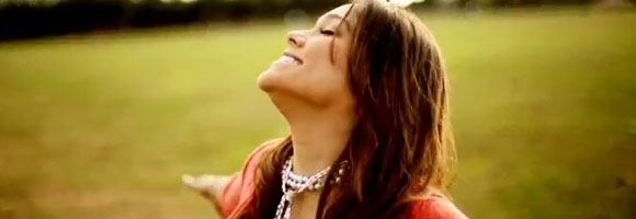 Vinho Novo – Mariana Ava