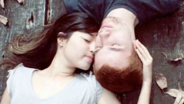 A Total Eclipse of The Heart – Daniela Araujo e Ton Carfi